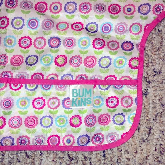 Bumkins Waterproof Sleeved Bib with Bloom Flower Pattern - Picture 3 of 4